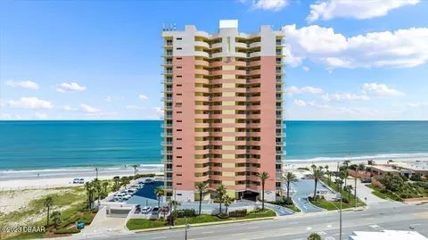 1900 N Atlantic Ave #203, Daytona Beach, FL 32118