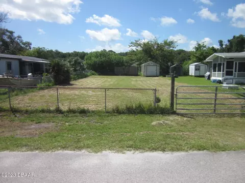 110 Douglas St, Edgewater, FL 32141 photo 2