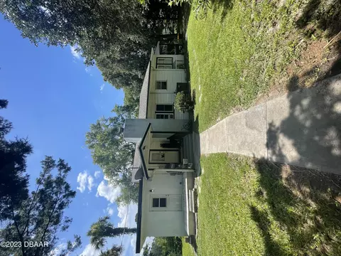 1592 Selma Ave, Holly Hill, FL 32117