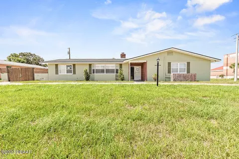 367 Fordham Dr, Daytona Beach, FL 32118