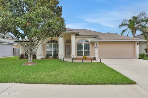 124 Prince Phillip Dr, Saint Augustine, FL 32092