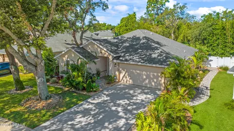 6104 Jasmine Vine Dr, Port Orange, FL 32128