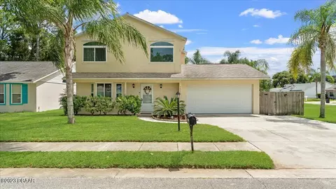 4475 Chalmette Ct, Port Orange, FL 32127