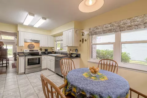 242 Ashford Ct, Ormond Beach, FL 32174 photo 8