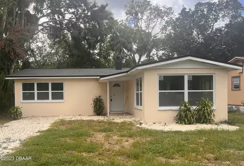 260 Palm Pl, Ormond Beach, FL 32174 photo 1