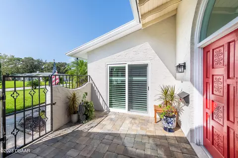 15 Colonial Cir, Ormond Beach, FL 32176 photo 6