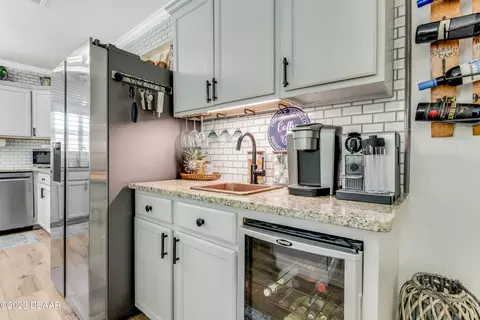 15 Colonial Cir, Ormond Beach, FL 32176 photo 13