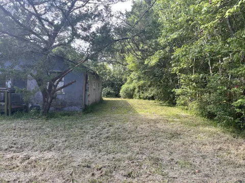 821 W 3rd St, Saint Augustine, FL 32084 photo 2
