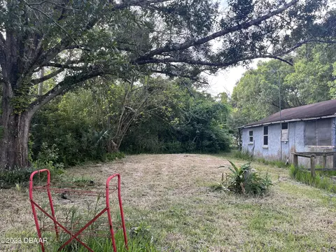 821 W 3rd St, Saint Augustine, FL 32084 photo 4