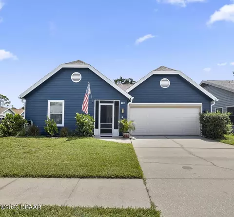825 Island Point Dr, New Smyrna Beach, FL 32168