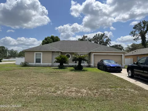 2958 Arrendonda Dr, Deltona, FL 32738
