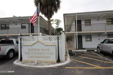 1500 Virginia Ave #207, Daytona Beach, FL 32114