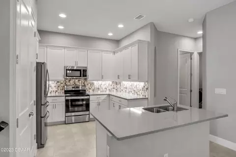 14 Newhaven Ln, Ormond Beach, FL 32174 photo 9