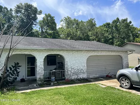 30 Aaron Cir, Ormond Beach, FL 32174 photo 2