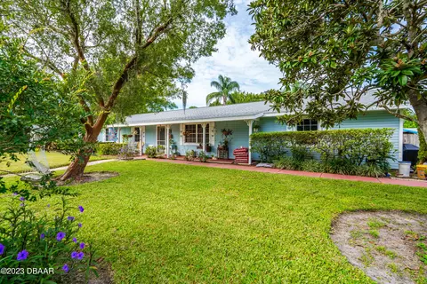 2804 Tamarind Dr, Edgewater, FL 32141