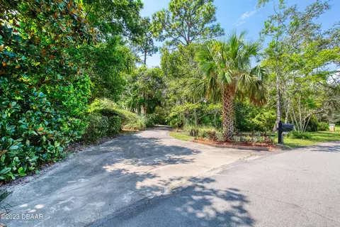 133 Heritage Cir, Ormond Beach, FL 32174 photo 3