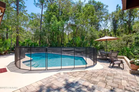 133 Heritage Cir, Ormond Beach, FL 32174 photo 2