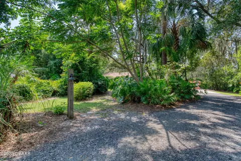 133 Heritage Cir, Ormond Beach, FL 32174 photo 4