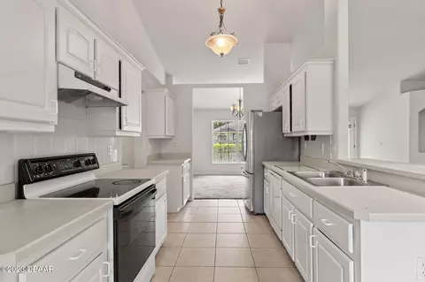 411 Harbour Lights Dr, Ormond Beach, FL 32174 photo 11