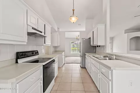 411 Harbour Lights Dr, Ormond Beach, FL 32174 photo 10
