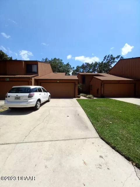 14 Park Ter, Ormond Beach, FL 32174 photo 3