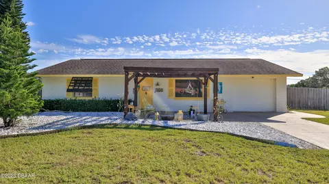 1861 Evergreen Dr, Edgewater, FL 32141