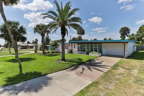 3916 Cardinal Blvd, Port Orange, FL 32127