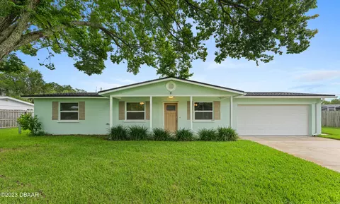 323 Scotland Dr, Holly Hill, FL 32117