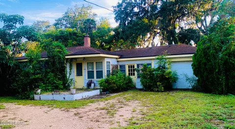 1006 Faulkner St, New Smyrna Beach, FL 32168