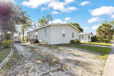 5644 Wood St, Port Orange, FL 32127