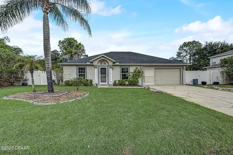 39 Rose Dr, Palm Coast, FL 32164