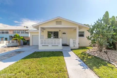 115 S Hollywood Ave, Daytona Beach, FL 32118