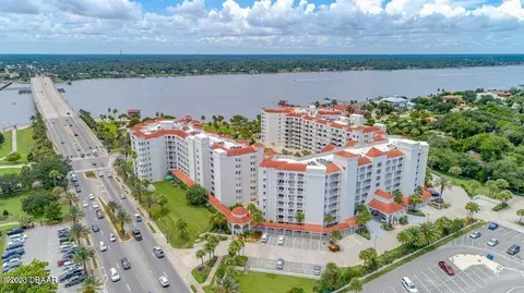 1 John Anderson Dr #520, Ormond Beach, FL 32176
