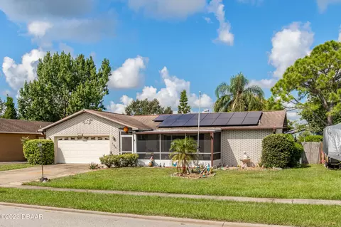 160 Brandy Hills Dr, Port Orange, FL 32129