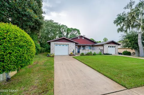 316 Shangri-la Cir, Edgewater, FL 32132