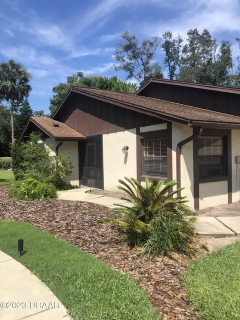 3 Lake Trl, Ormond Beach, FL 32174 photo 1