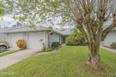 937 Meadow View Dr #D, Port Orange, FL 32127