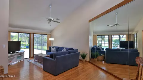 106 Roble Ln, Ormond Beach, FL 32174 photo 10