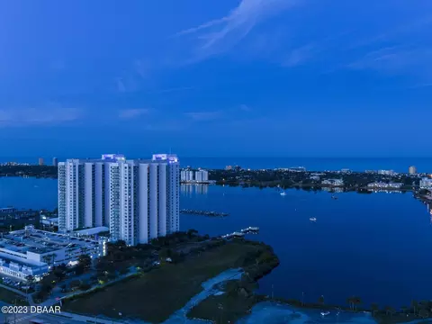 231 Riverside Dr #2402, Holly Hill, FL 32117