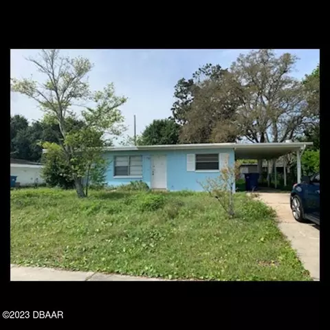 1708 Derbyshire Rd, Daytona Beach, FL 32117