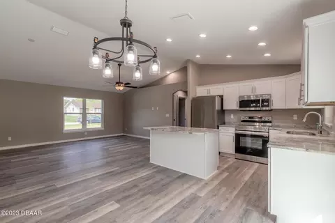 2825 Unity Tree Dr, Edgewater, FL 32141 photo 10