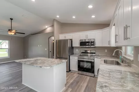 2825 Unity Tree Dr, Edgewater, FL 32141 photo 11