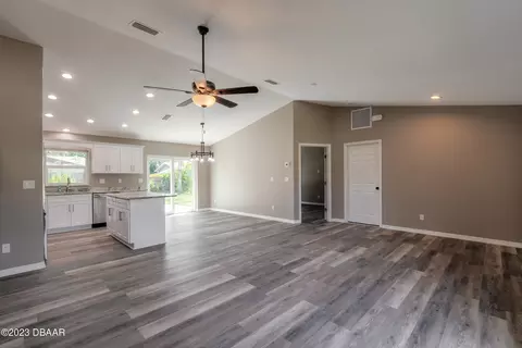 2825 Unity Tree Dr, Edgewater, FL 32141 photo 5