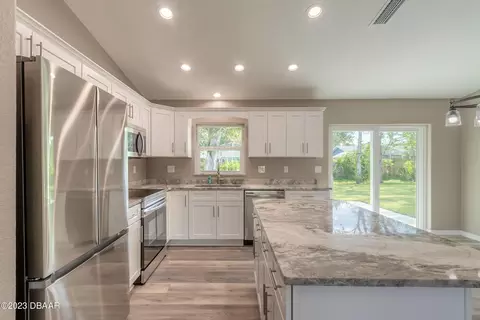 2825 Unity Tree Dr, Edgewater, FL 32141 photo 13