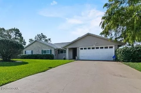 92 Lake Fairgreen Cir, New Smyrna Beach, FL 32168