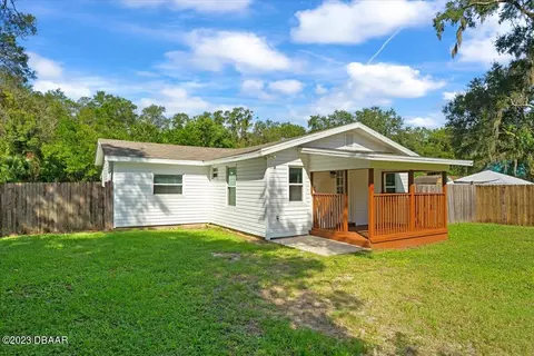 236 Miller Rd, Deland, FL 32724