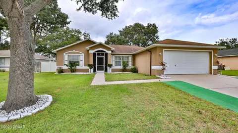 1153 Southwinds Dr, Port Orange, FL 32129
