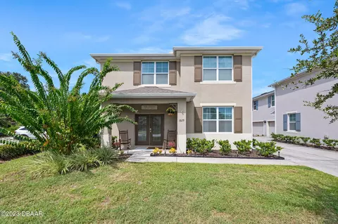 1629 Pham Dr, Port Orange, FL 32129