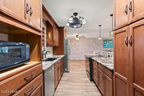 3 Water Oak Cir, Ormond Beach, FL 32176 photo 6