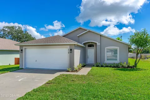 319 Three Oaks Dr, Edgewater, FL 32141